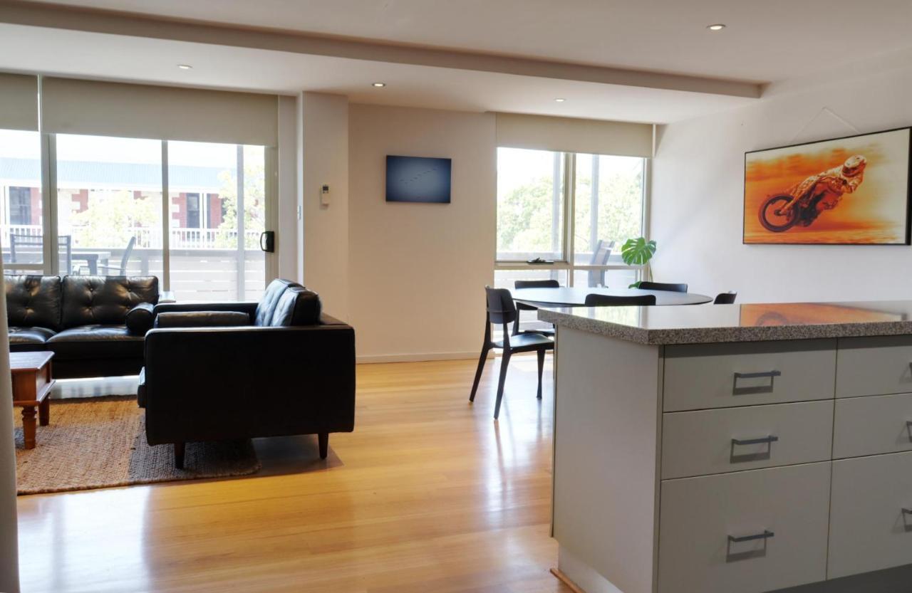 フリーマントルFiveways Balcony, King Bed, Chef'S Kitchenアパートメント エクステリア 写真